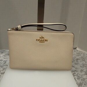 Coach Beige Wristlet Clutch NWOT